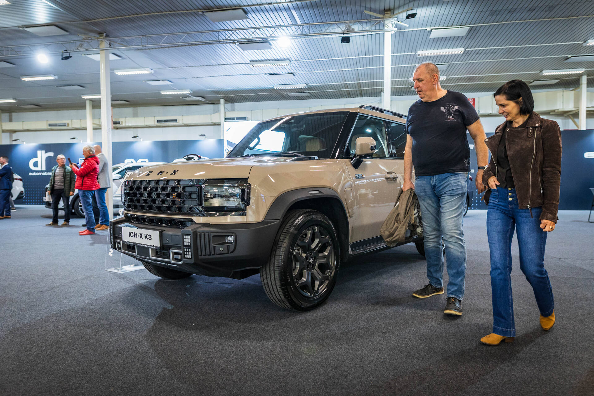 AGROTEC Group na Autosalóne Nitra 2025: Výstavná premiéra značky DR Automobiles na Slovensku